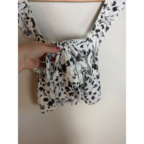 Urban Romantics Women's Sleeveless Blouse Size XL Floral Black White Linen - Picture 7 of 11